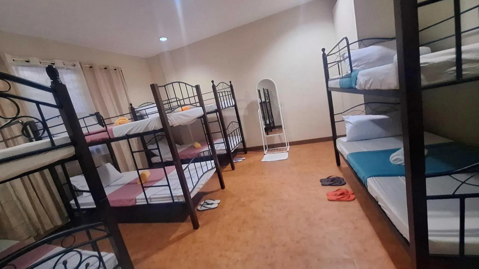 Spacious Family Apartment Transient House 10Pax Near Spmc And Sm Lanang Davao City